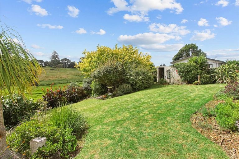 Photo of property in 48 Wharf Road, Clarks Beach, Pukekohe, 2679