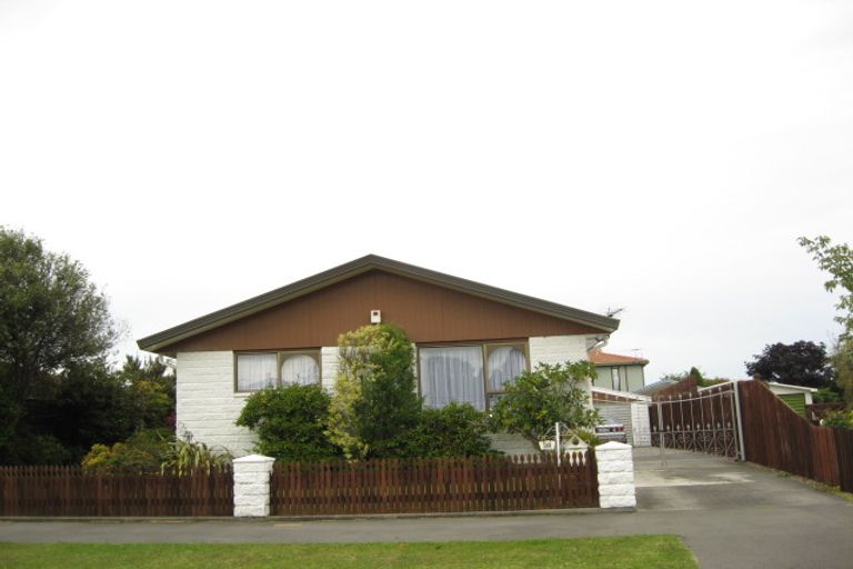 Photo of property in 38 Cowes Street, Avondale, Christchurch, 8061