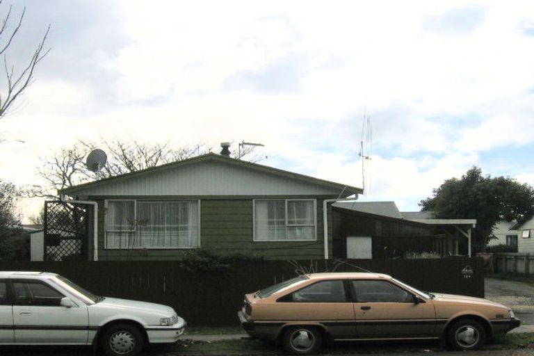 Photo of property in 384a Kahikatea Drive, Dinsdale, Hamilton, 3204