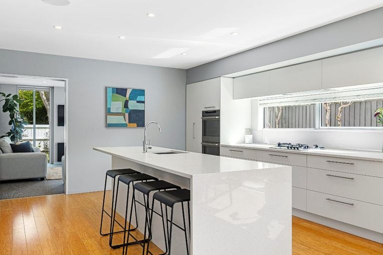 Photo of property in 15 Bowenvale Avenue, Cashmere, Christchurch, 8022