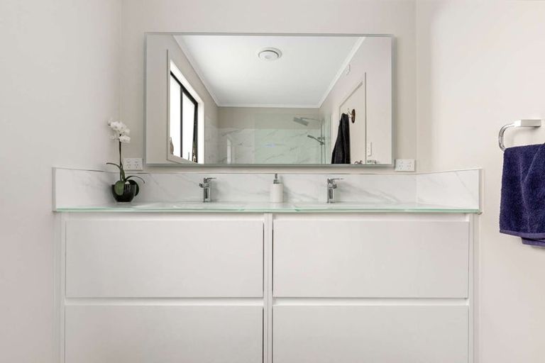 Photo of property in 3 Harbour Lights Terrace, Whitianga, 3592