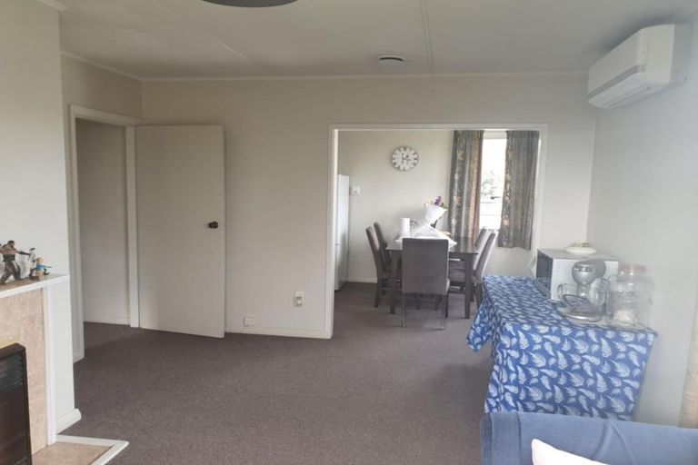 Photo of property in 11 Blackmore Street, Lynmouth, New Plymouth, 4310