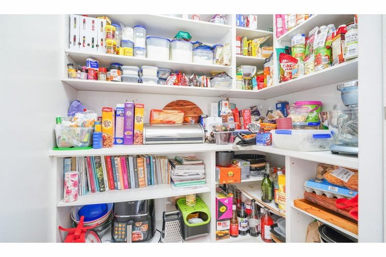 Photo of property in 66 Prospect Terrace, Newfield, Invercargill, 9812