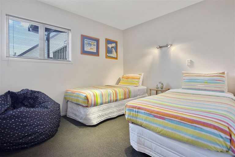 Photo of property in 405b Ocean Road, Whangamata, 3620