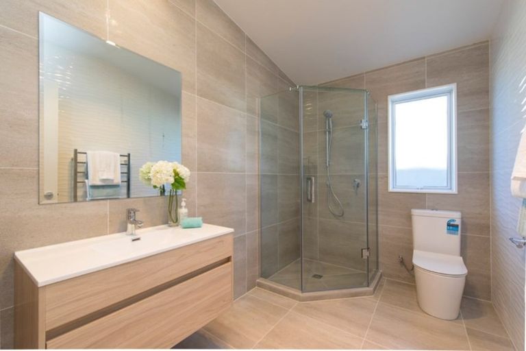 Photo of property in 13 Floyd Road, Riverhead, 0820