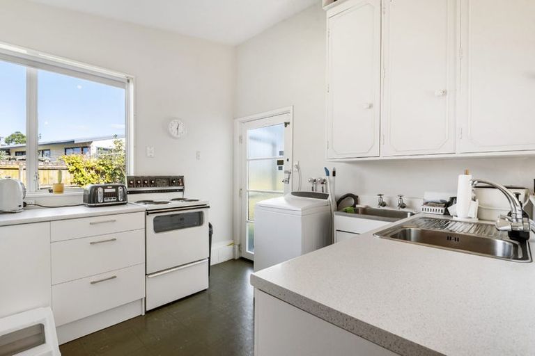 Photo of property in 17 Greenock Road, Ranui, Auckland, 0612