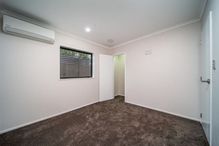 Photo of property in 19b James Street, Mangere East, Auckland, 2024