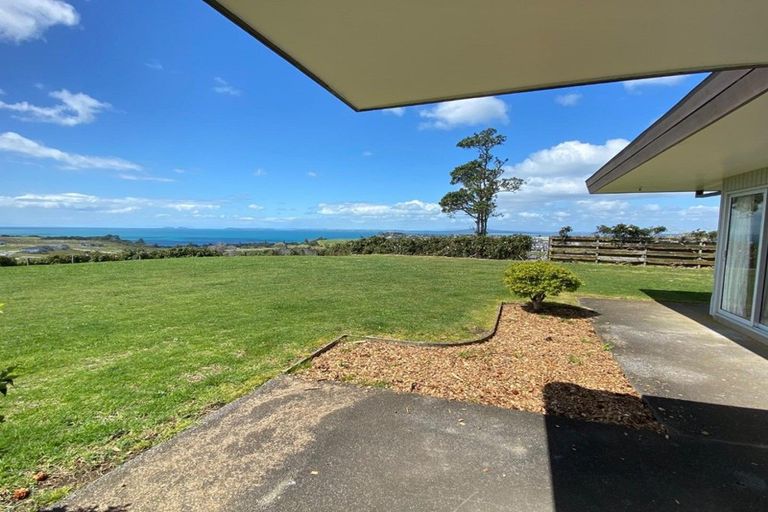 Photo of property in 168 Vaughans Road, Long Bay, Albany, 0792