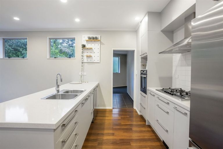 Photo of property in 202b Beach Road, Campbells Bay, Auckland, 0630