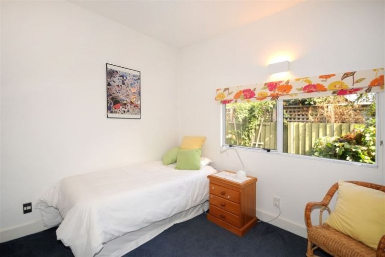 Photo of property in 1 Thurlestone Place, Burnside, Christchurch, 8053