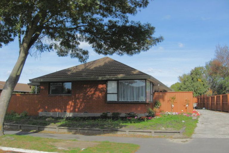 Photo of property in 15 Montclare Avenue, Ilam, Christchurch, 8041