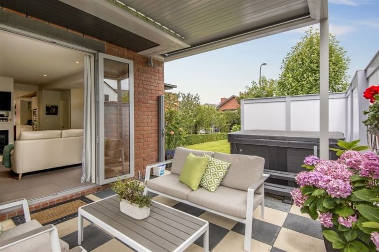 Photo of property in 1 Henley Green, Northwood, Christchurch, 8051