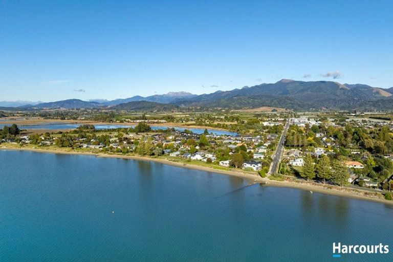 Photo of property in 5 Trewavas Street, Motueka, 7120