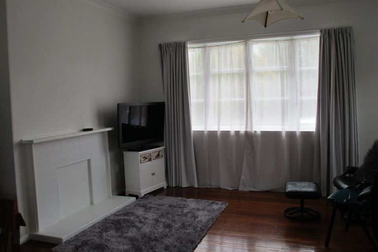 Photo of property in 12 Kitchener Place, Opawa, Christchurch, 8023