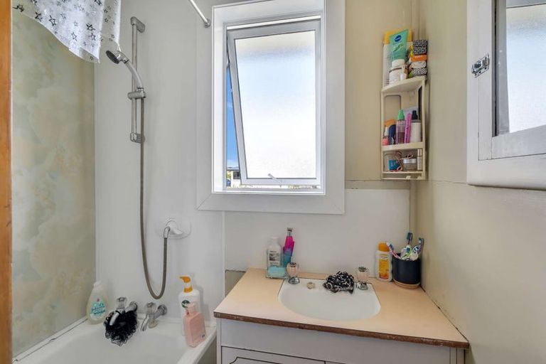 Photo of property in 45 Wicklow Street, Clifton, Invercargill, 9812