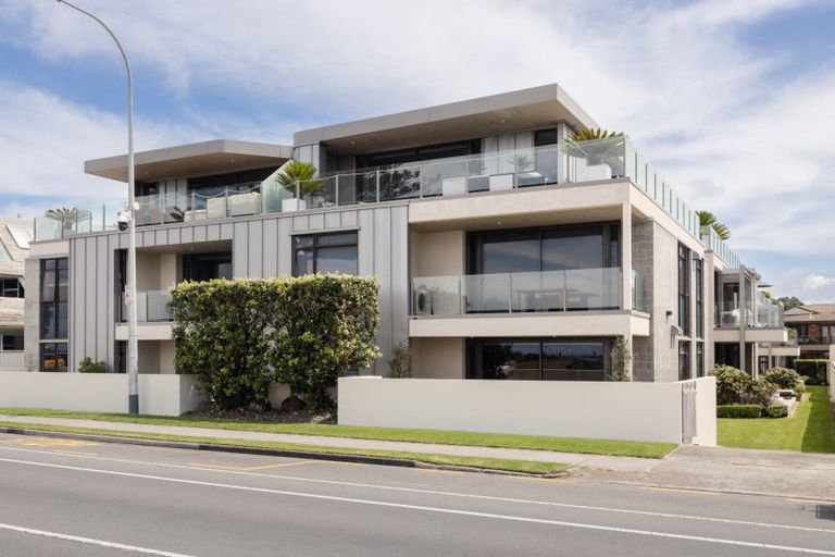 Photo of property in Vivaldi Apartments, 7/48 Marine Parade, Mount Maunganui, 3116