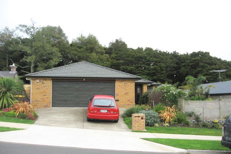 Photo of property in 20 Ysabel Crescent, The Gardens, Auckland, 2105