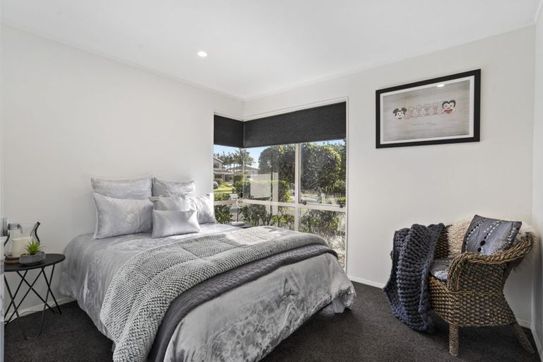 Photo of property in 23 Ben Nevis Place, Northpark, Auckland, 2013