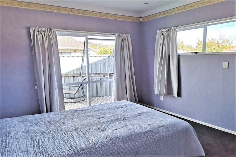 Photo of property in 1118 Fergusson Drive, Clouston Park, Upper Hutt, 5018