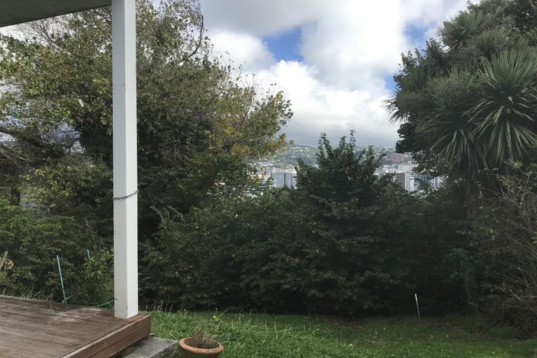 Photo of property in 1/26 Austin Street, Mount Victoria, Wellington, 6011