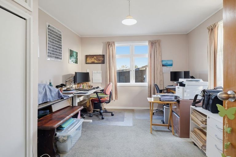 Photo of property in 23 Harris Street, Marton, 4710