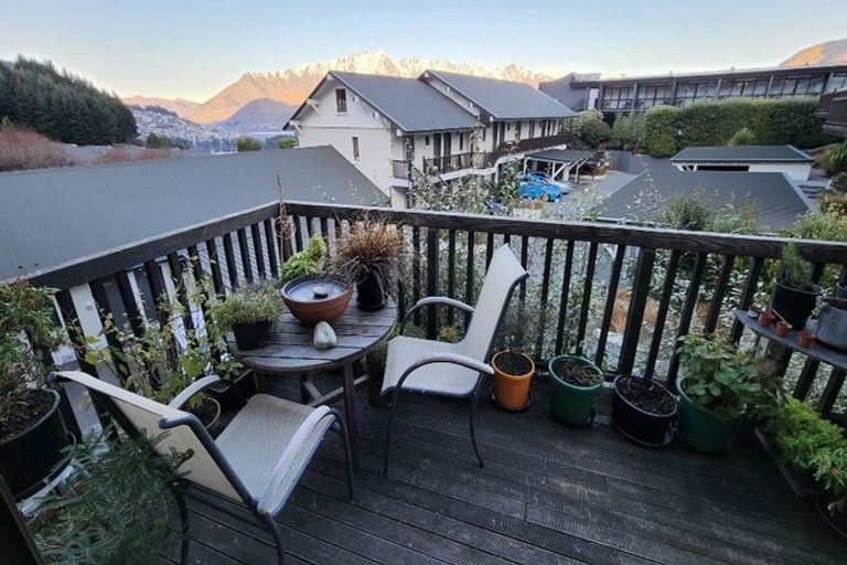 Photo of property in 308/139 Fernhill Road, Fernhill, Queenstown, 9300