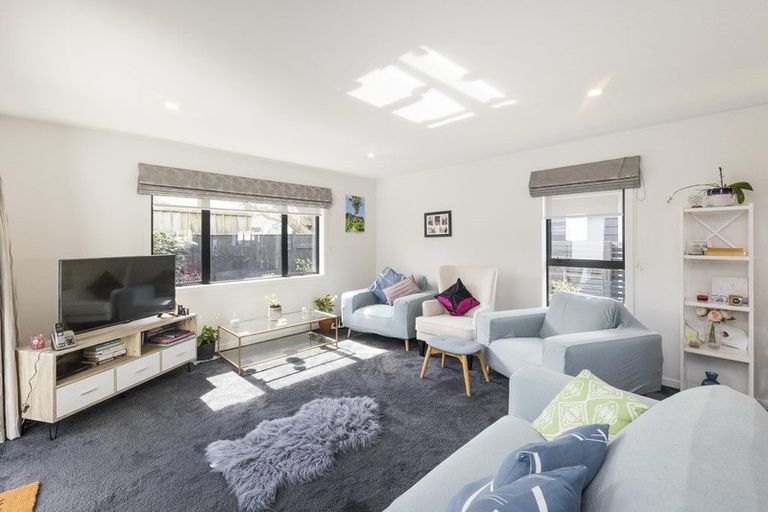 Photo of property in 24a Roberts Line, Kelvin Grove, Palmerston North, 4414