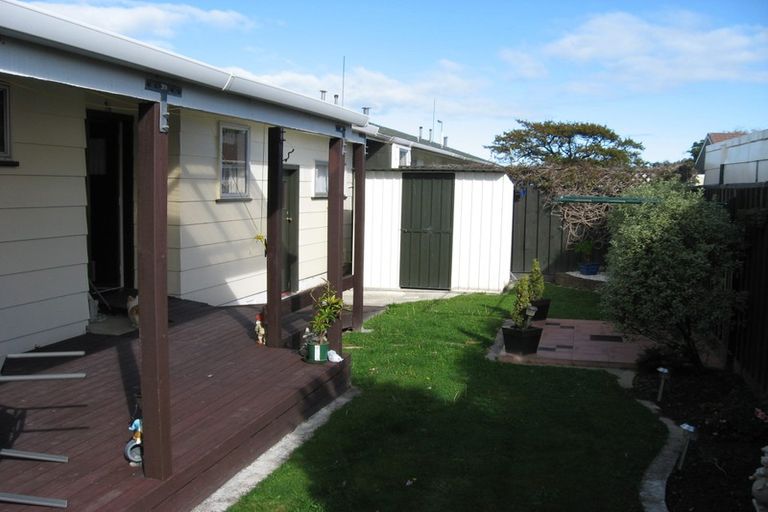 Photo of property in 10 Cascade Crescent, Westbrook, Palmerston North, 4412