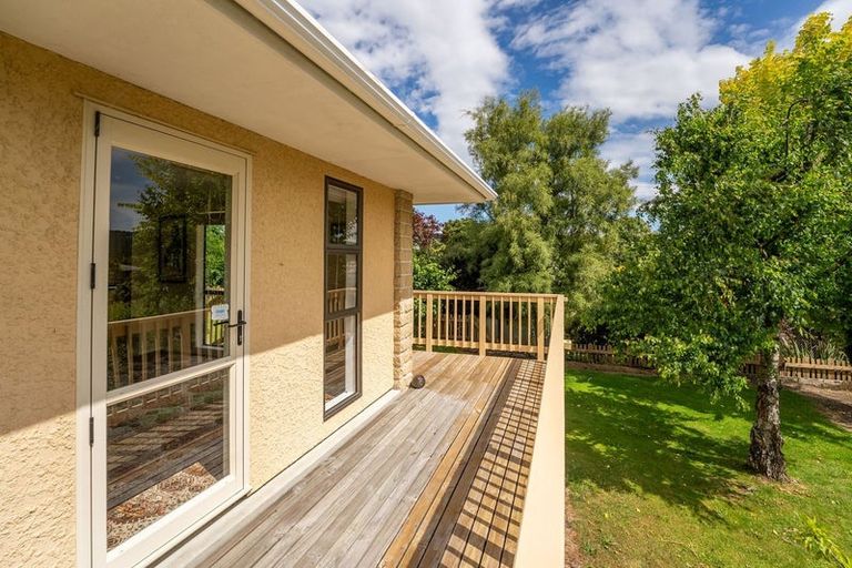 Photo of property in 18 Hunt Terrace, Wakefield, 7025