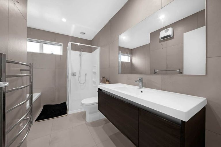 Photo of property in 23 Bonnette Road, Flat Bush, Auckland, 2019