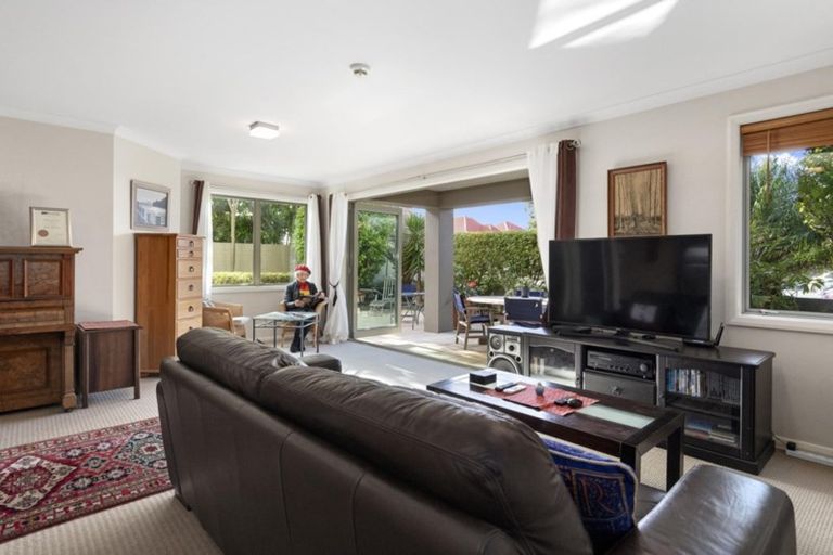 Photo of property in 7/235 Devonport Road, Tauranga, 3110