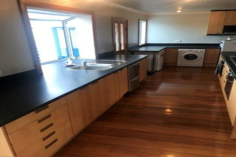 Photo of property in 8 Elizabeth Street, Pukerua Bay, 5026