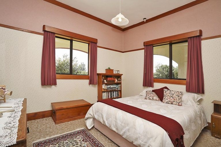 Photo of property in 85 Young Road, Branxholme, Invercargill, 9874