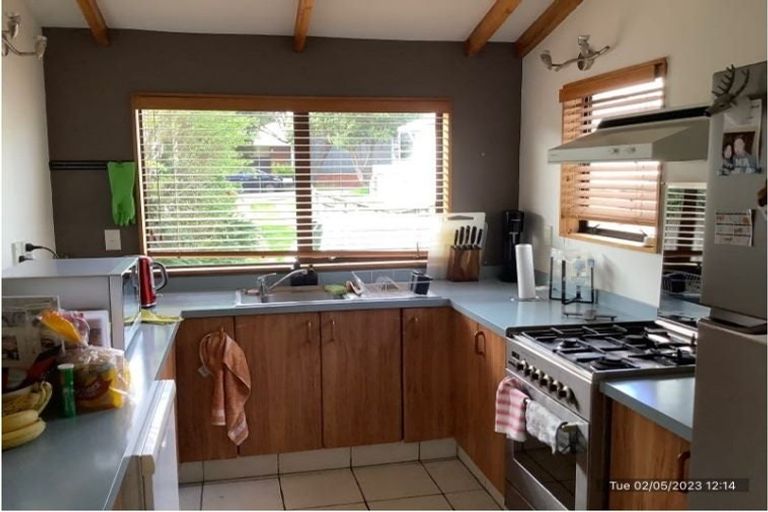 Photo of property in 42a Monorgan Road, Strathmore Park, Wellington, 6022