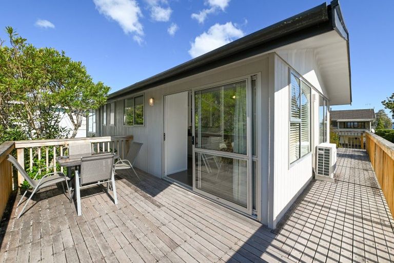 Photo of property in 14 Ogilvie Road, Kinloch, Taupo, 3377