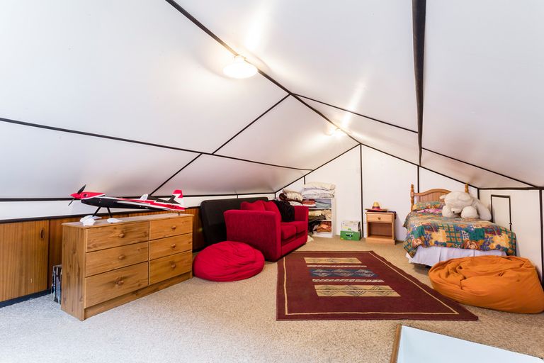 Photo of property in 43 Glenross Street, Glenross, Dunedin, 9011