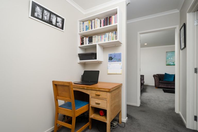 Photo of property in 20a Duncan Avenue, Te Atatu South, Auckland, 0610