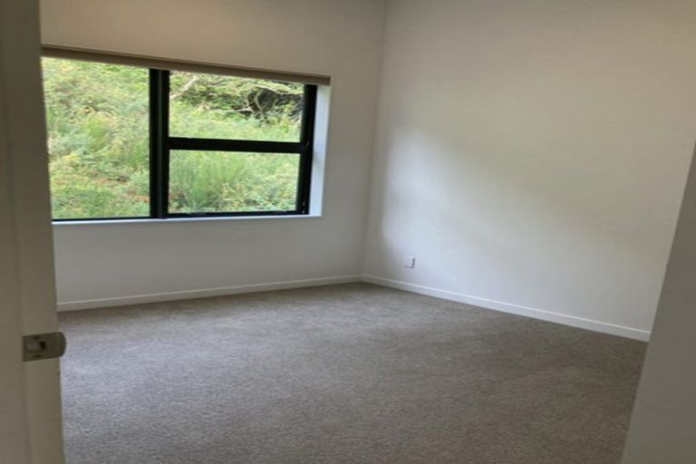 Photo of property in 25 Rua Kai Way, Brooklyn, Wellington, 6021