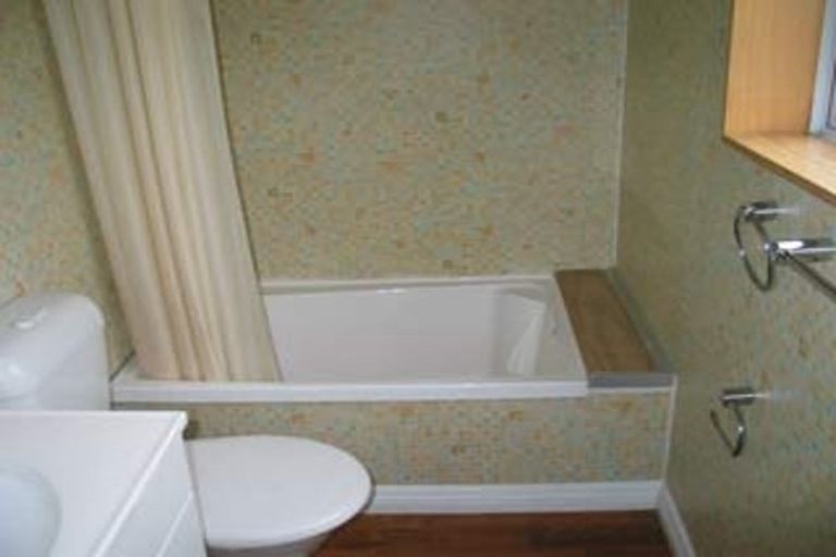 Photo of property in 12 Suva Street, Upper Riccarton, Christchurch, 8041