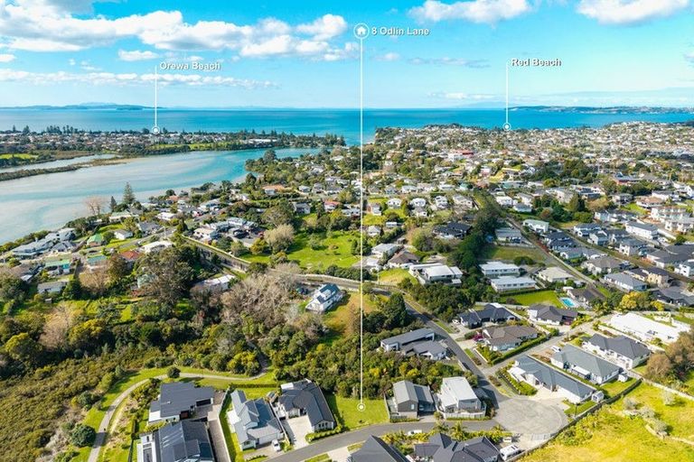 Photo of property in 8 Odlin Lane, Red Beach, 0932