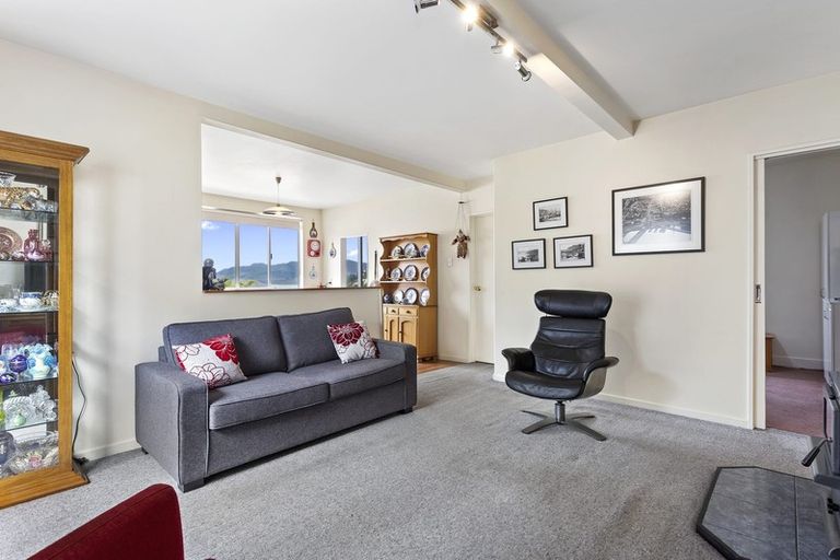 Photo of property in 31 Exeter Street, Lyttelton, 8082