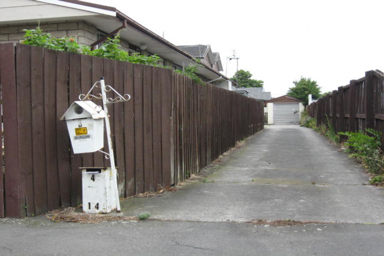 Photo of property in 2/14 Peer Street, Upper Riccarton, Christchurch, 8041
