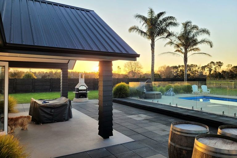 Photo of property in 298 Marshmeadow Road, Newstead, Hamilton, 3286