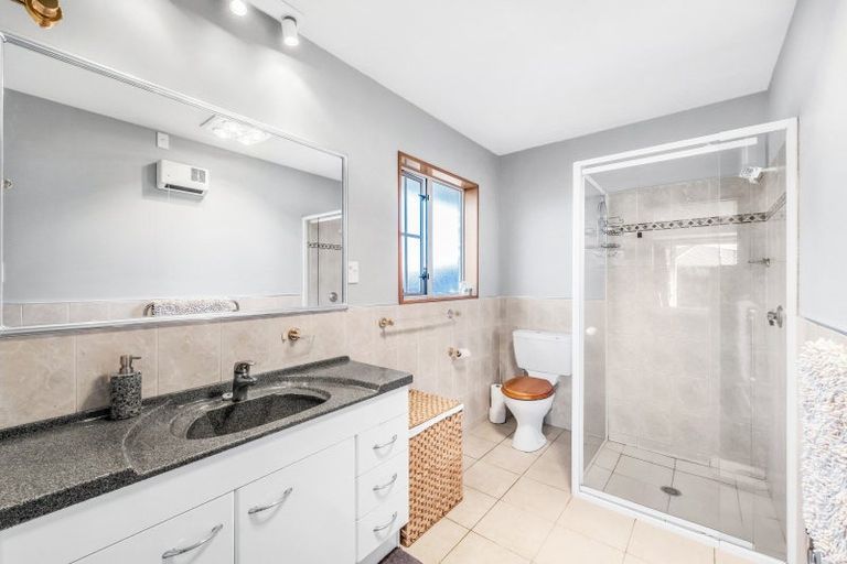 Photo of property in 2 Auden Common, Rolleston, 7614