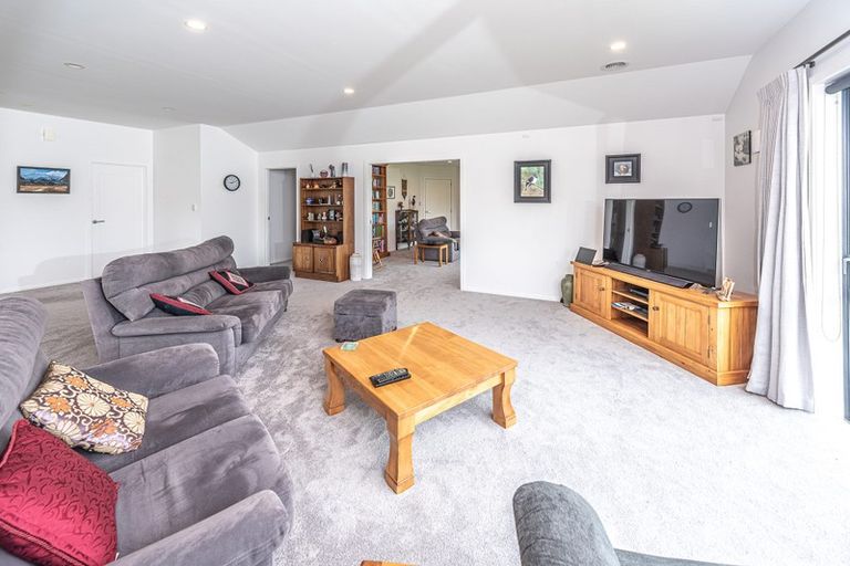Photo of property in 30 Edith Collier Drive, Otamatea, Whanganui, 4500