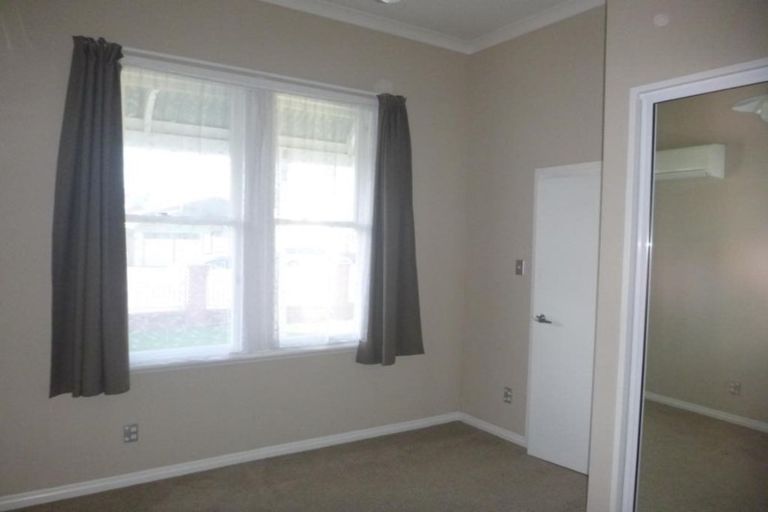 Photo of property in 35 Ava Street, Petone, Lower Hutt, 5012