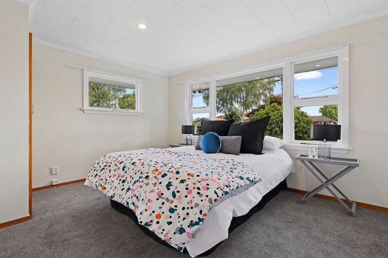 Photo of property in 36 Bevington Street, Avonhead, Christchurch, 8042