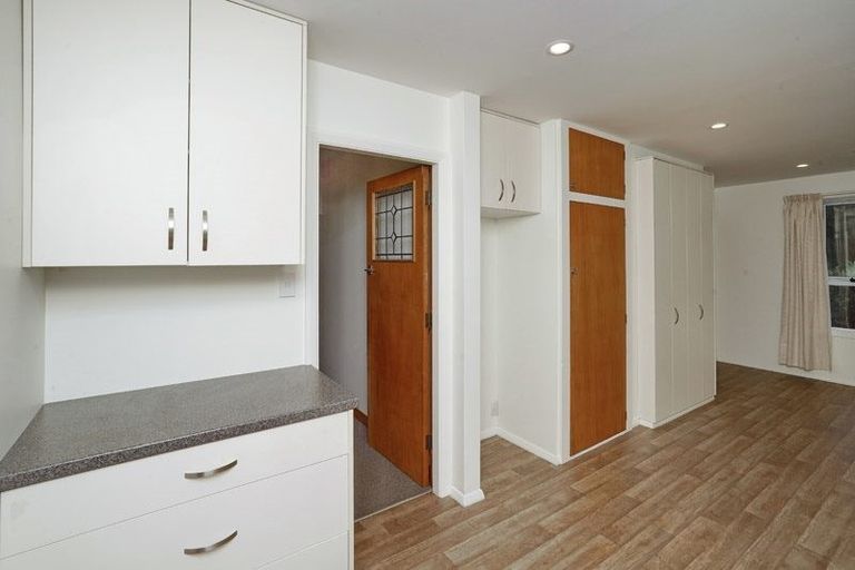 Photo of property in 3 Delph Street, Avonhead, Christchurch, 8042