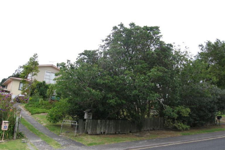 Photo of property in 29 Lanigan Street, Birkdale, Auckland, 0626