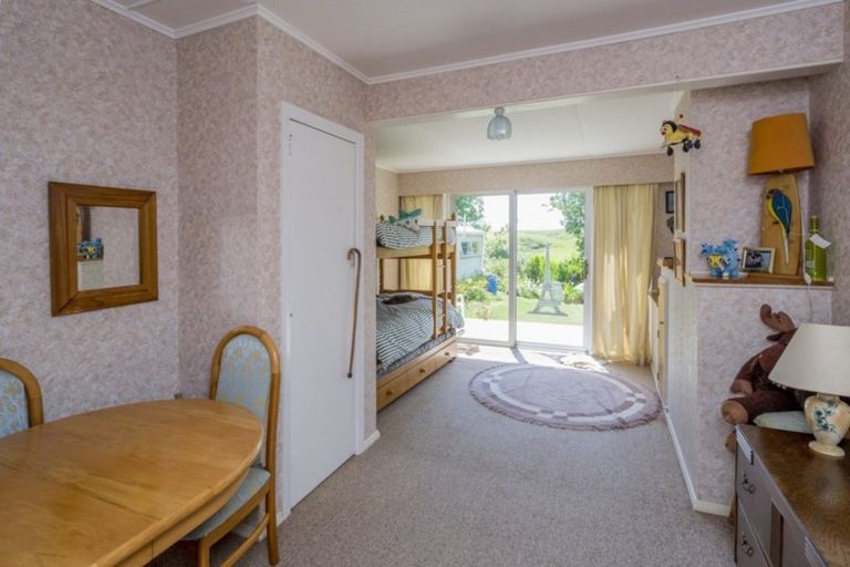 Photo of property in 191 Koputaroa Road, Koputaroa, Levin, 5575